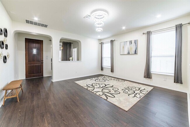 Foto del edificio - 1224 Euless Ln