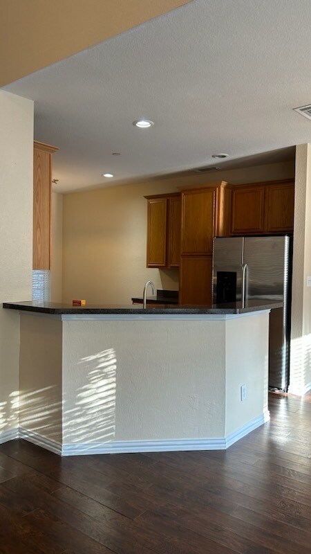 Building Photo - 7101 Brentdale Ln