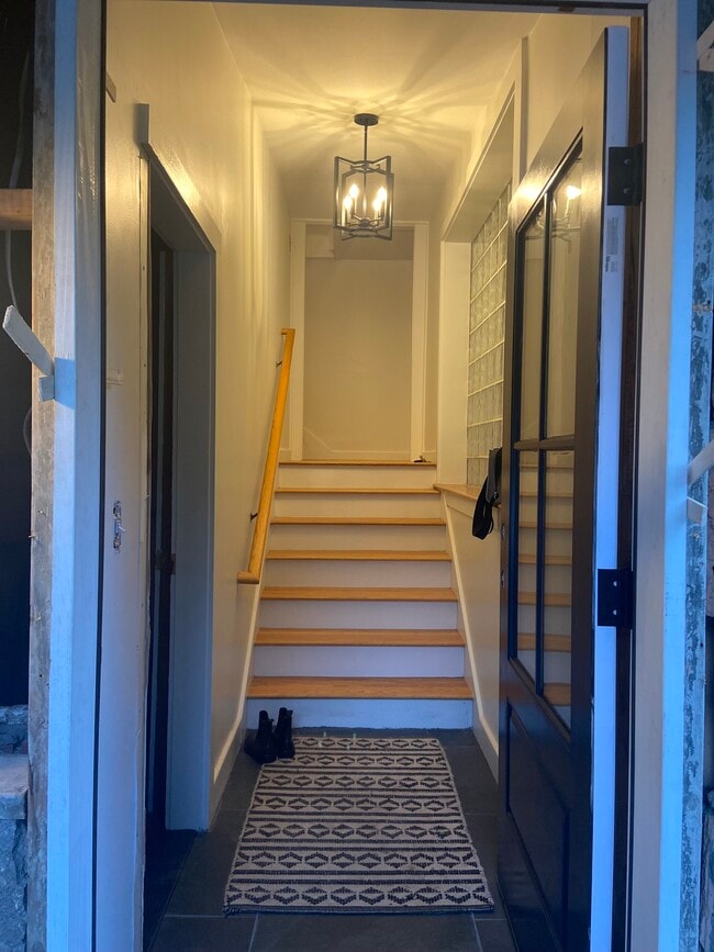 Building Photo - 206A Atlantic Ave
