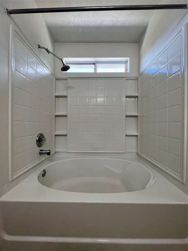 Building Photo - 710 Cape Cottage Ln