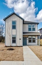 Building Photo - 4801 W Triangle St