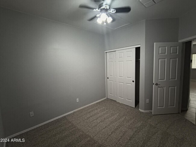 Building Photo - 45071 W Desert Cedars Ln