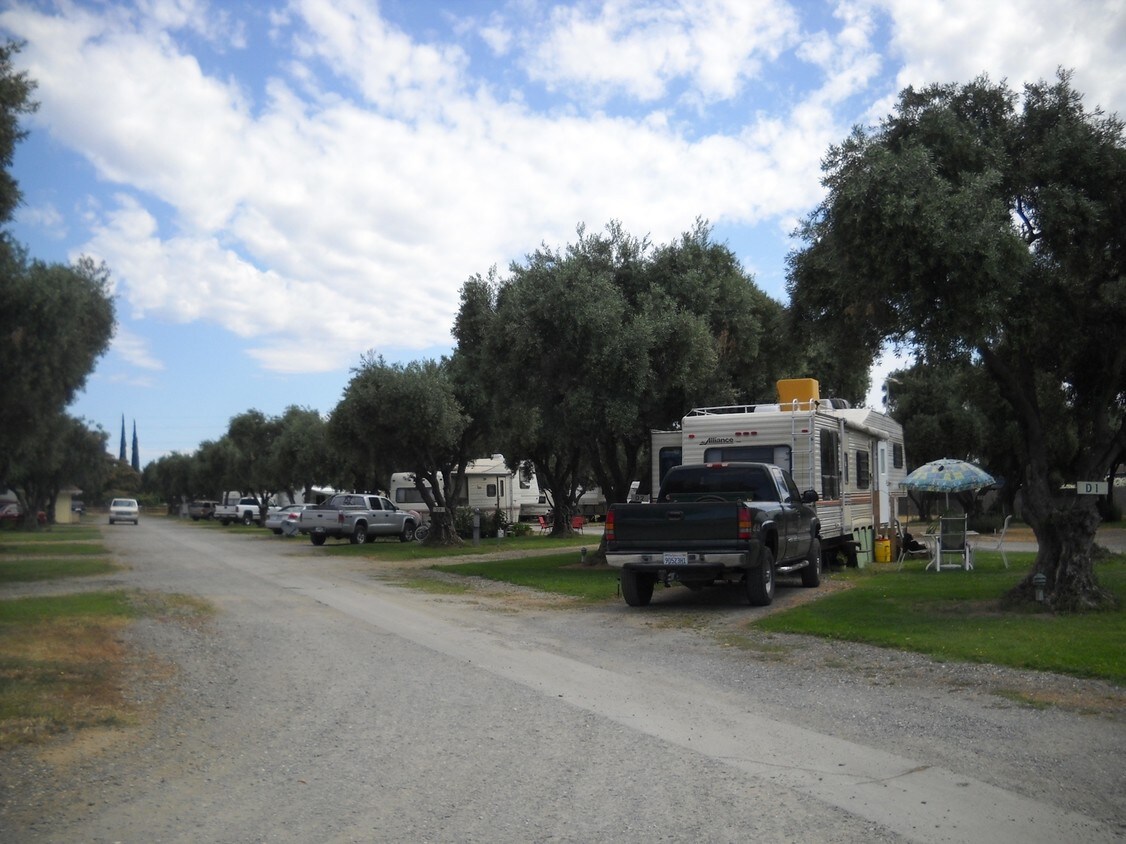 4720 Barham Ave, Corning, CA 96021 Apartments in Corning, CA