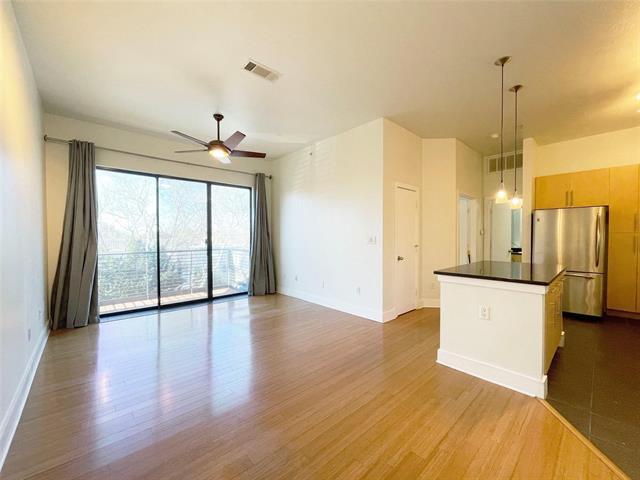Foto del edificio - 4605 Cedar Springs Rd