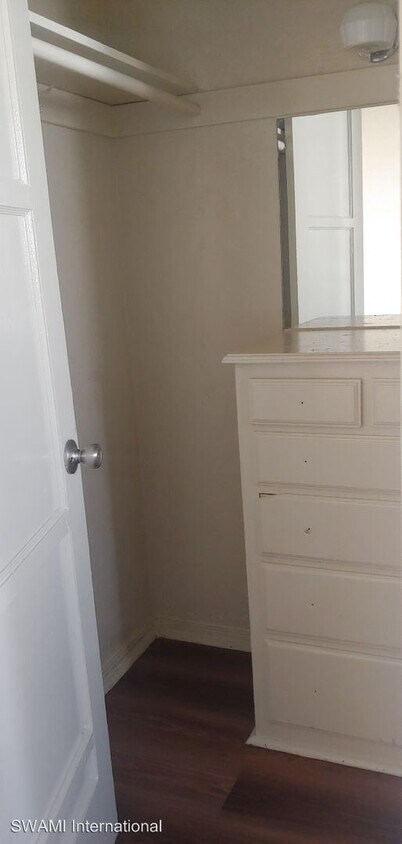 Foto del edificio - 521 N Avalon Blvd