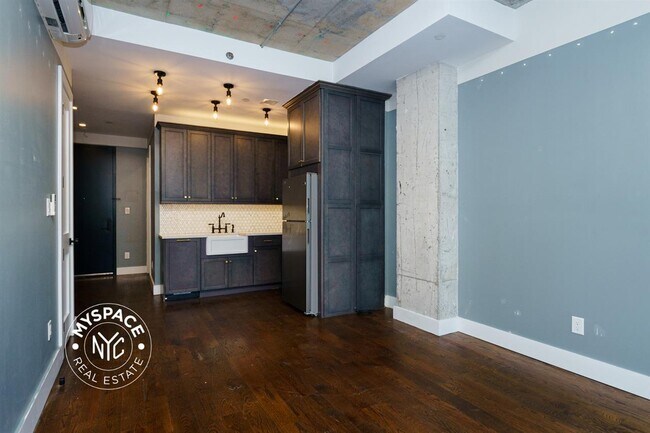 Foto del edificio - 187 Kent Ave