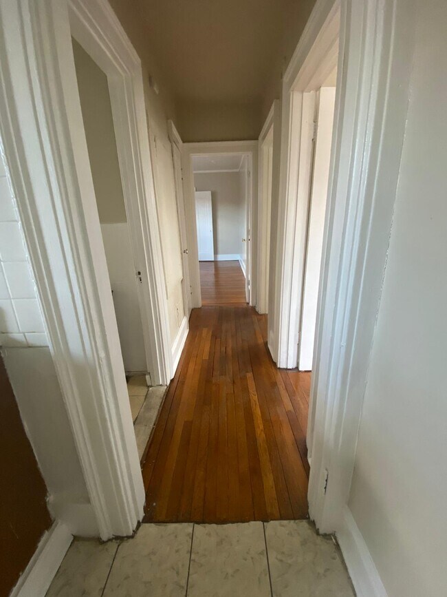 Foto del edificio - 121 Pendleton St
