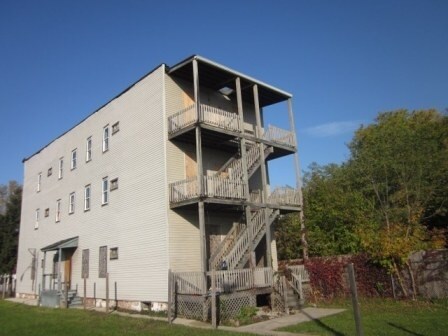 Building Photo - 7053 S Dante Ave
