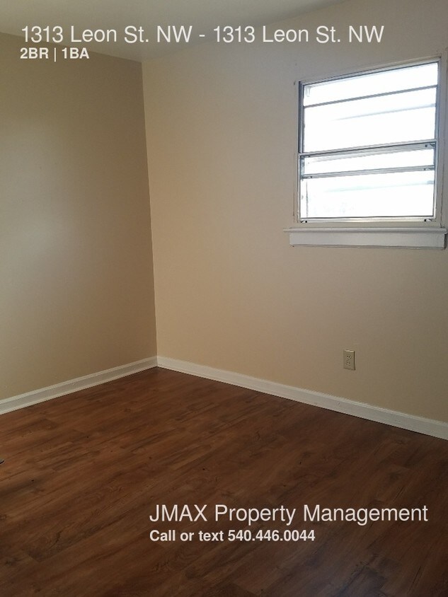 Foto del edificio - 1313 Leon St NW