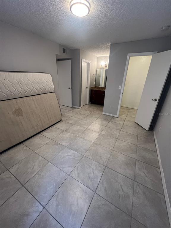 Foto del edificio - 5152 Conroy Rd
