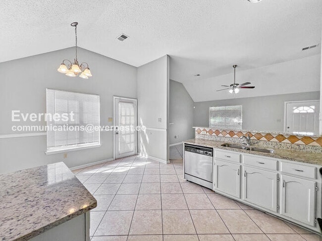 Building Photo - 6457 Amberview Cove