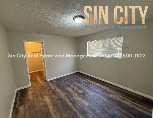 Building Photo - Discover Urban Comfort: Spacious 1-Bedroom Oasis at Lyn Capri