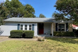 Building Photo - 3412 Brady Ave