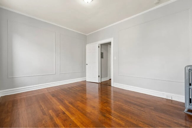 Foto del edificio - 210 Springdale Ave