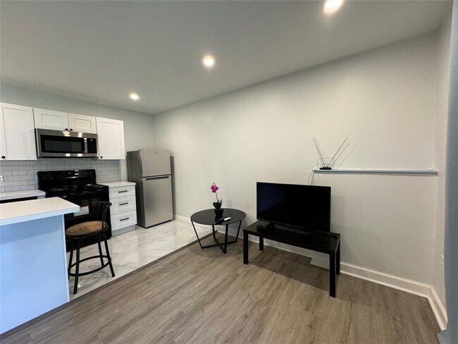 Foto del edificio - 10607 Hillcroft St