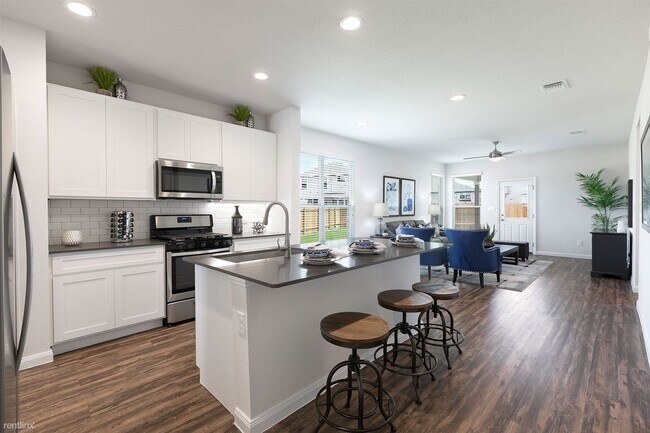 Building Photo - 3 br, 2 bath House - 1111 Beechtree Ln