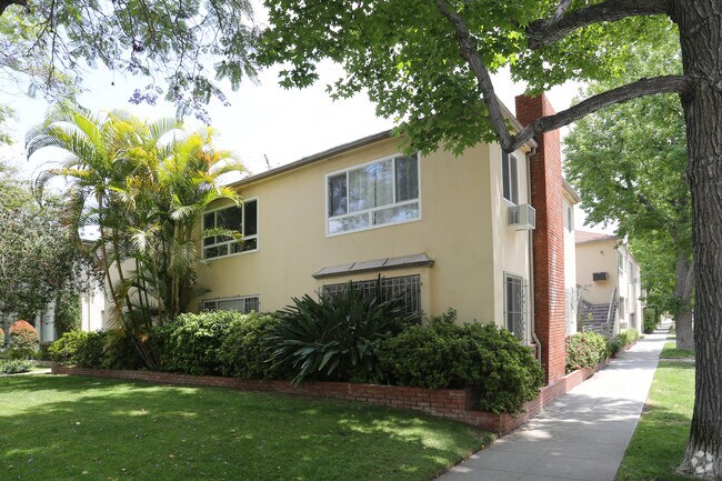 Building Photo - 9173 Alden Dr