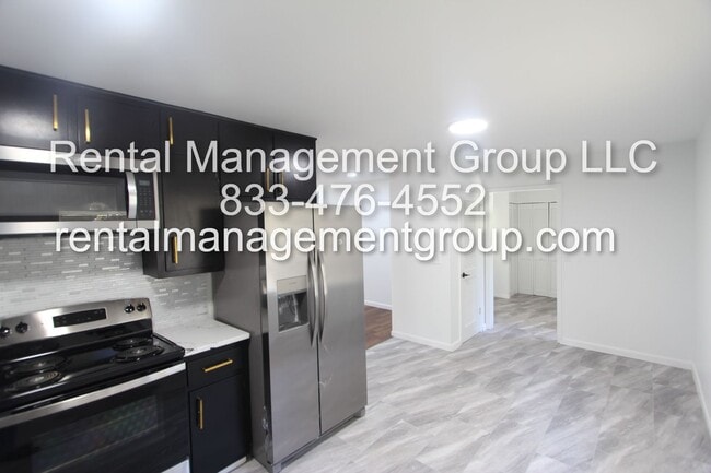 Building Photo - Awesome Remodel on this 3 Bedroom 2 Bath Home!  Better Hurry To See This One!!