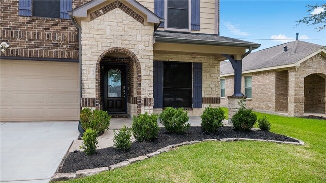 Foto del edificio - 3308 Southern Grove Ln