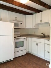 Building Photo - 16 Etna Rd