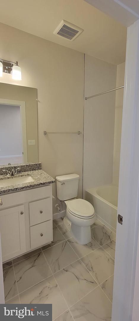 Foto del edificio - 1739 Blue Spruce St