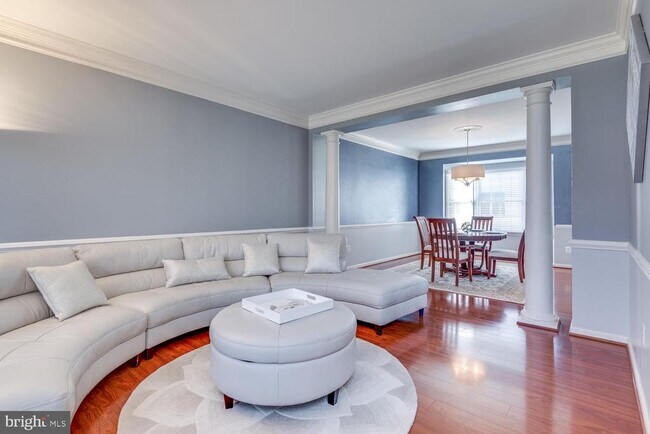 Foto del edificio - 10857 Hunter Gate Way