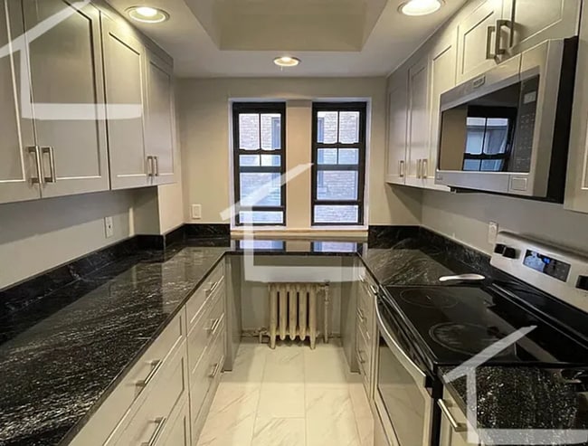 Photo - Spacious Fenway Rooms for Rent – $1,500 Ea... Apartment