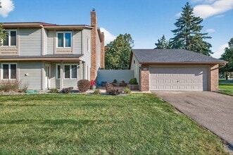 Building Photo - 4682 Lenore Ln