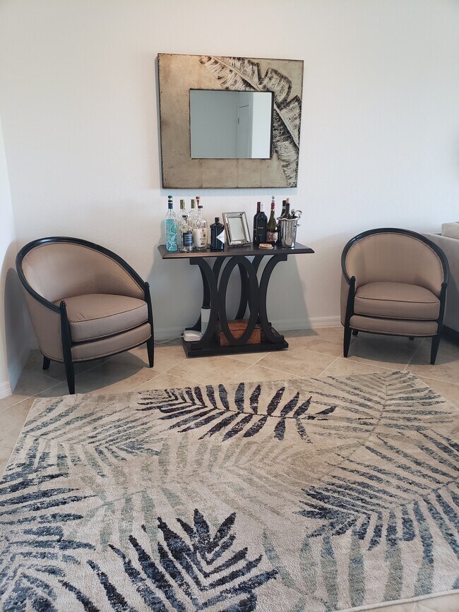 Seating area in dining/living area - 20394 Lagente Cir