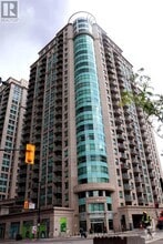 Building Photo - 1701-200-1200 Rideau St