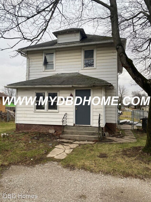3 br, 1.5 bath House 3802 Oxford House Rental in Fort Wayne, IN