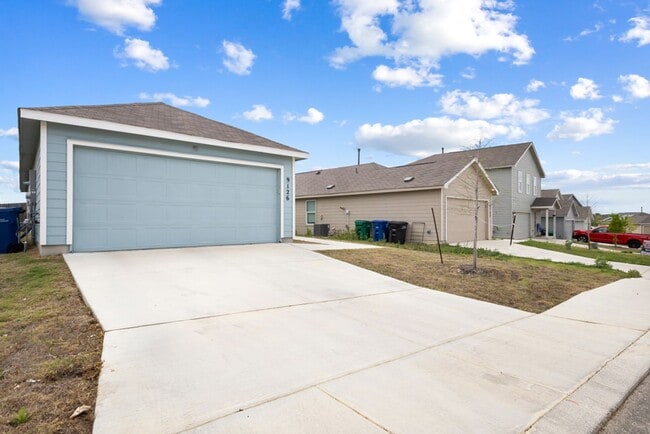 Photo - 9126 Selene Pl House