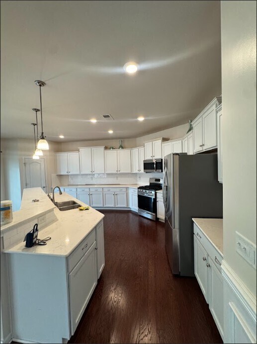 Foto del edificio - Modern Comfort Meets Space – 4BR/3.5BA Hom...