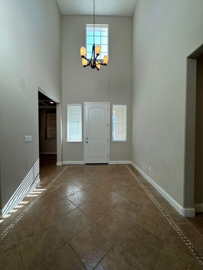 Building Photo - 7200 Cordially Way