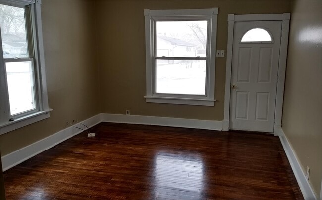 Foto del edificio - 1736 N Irving St