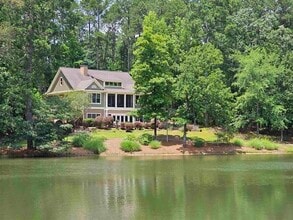 Building Photo - 1030 Yazoo Fishery