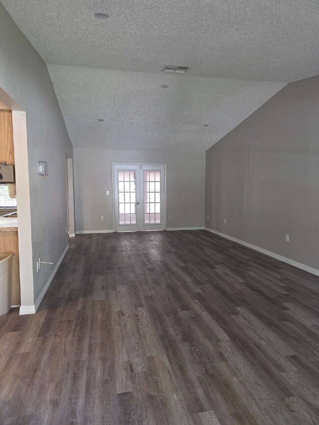 Foto del edificio - 3 bedroom home in Historic Tarpon Springs
