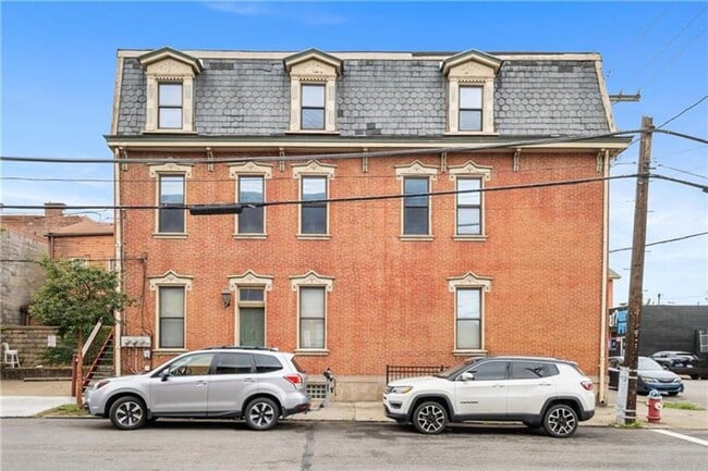 Building Photo - 1214 Bingham St