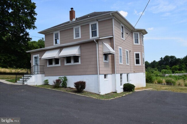 Foto del edificio - 7800 Philadelphia Rd