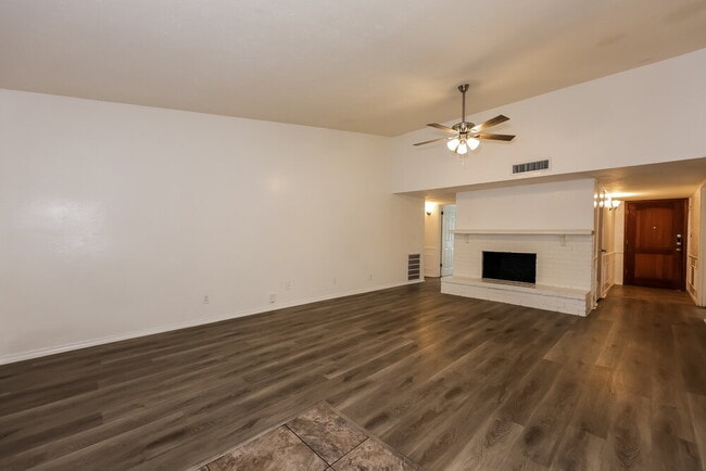 Building Photo - 2117 Blue Ridge Trail