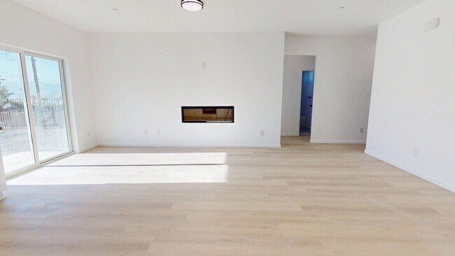 Foto del edificio - 9850 Mesquite Ave