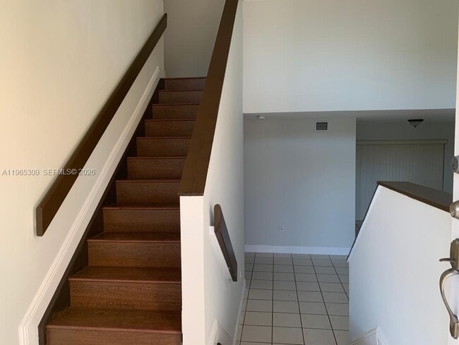 Foto del edificio - 12447 NW 7th St