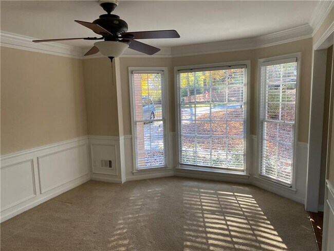 Foto del edificio - 2645 Stratfield Dr