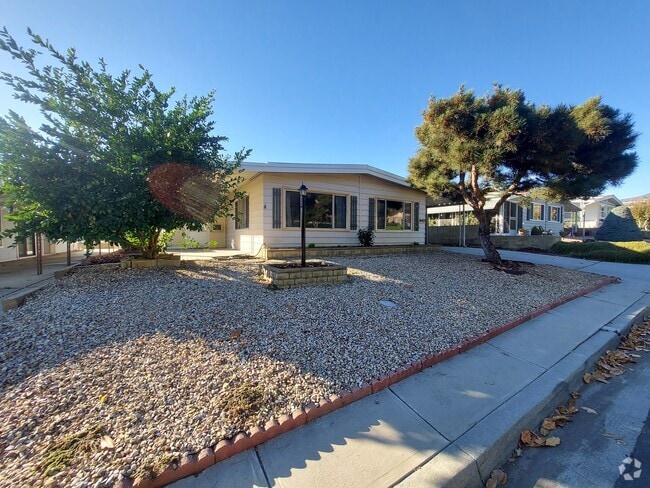 Building Photo - 10433 Overland Trl