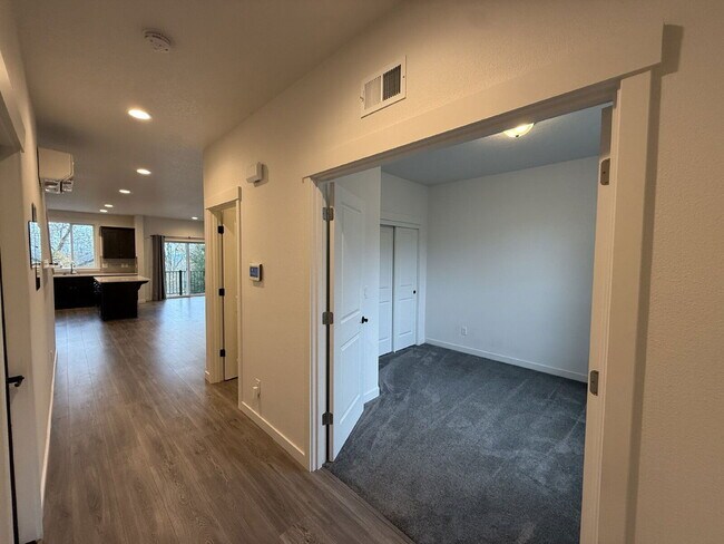 Foto del edificio - 3422 Rockcress Rd