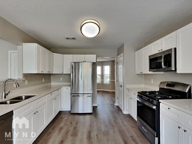 Building Photo - 11640 Registry Blvd