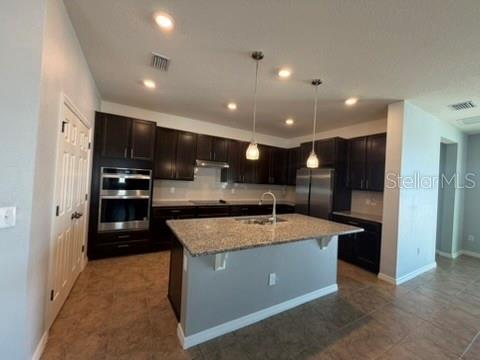 Foto del edificio - 12771 Achasta Blvd