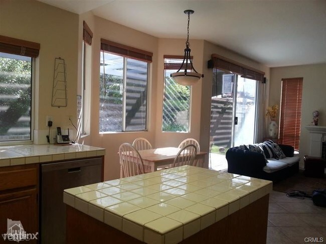 Foto del edificio - 4 br, 3 bath House - 1816 Golden Oak St