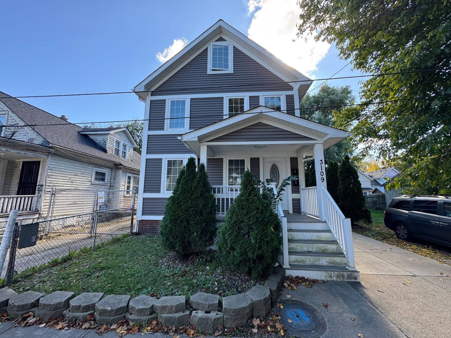 3109 Hancock Ave Cleveland, OH 44113 – photo 2
