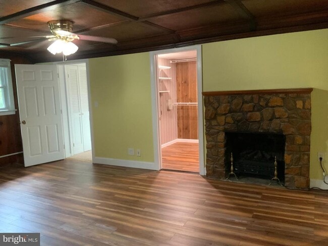 Building Photo - 15809 Mt Everest Ln